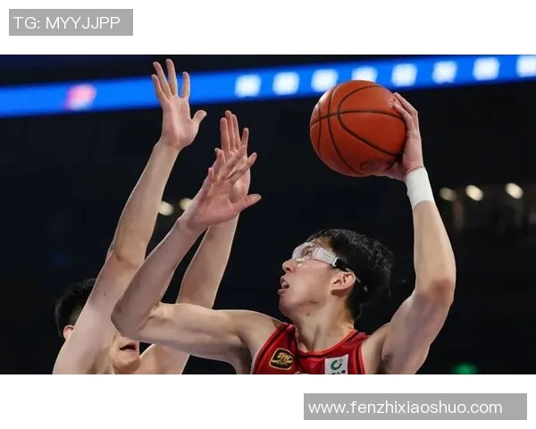 周琦在国际赛场的崛起与挑战分析以及未来发展前景探讨