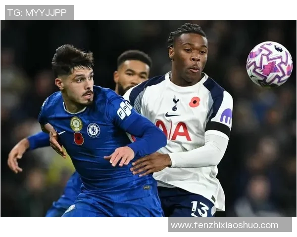 热刺与切尔西激战正酣比分结果揭晓引发球迷热议 热刺与切尔西激战正酣比分结果揭晓引发球迷热议