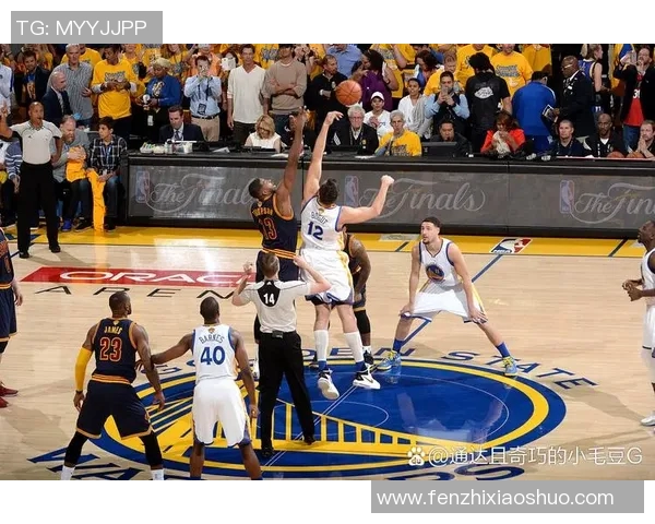 2016年勇士与小牛精彩对决比赛视频回顾与分析